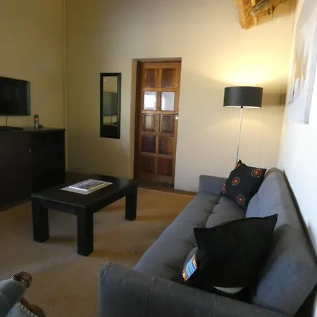 Iphofolo Lodge & Tented Camp Vivo Exterior photo