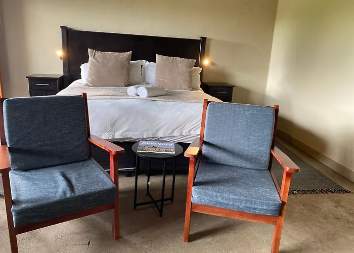 Iphofolo Lodge & Tented Camp